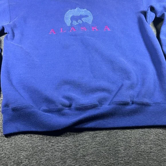 Vintage 90s Alaska Crewneck Sweatshirt Adult L Pullover Moon Polar Bears USA - Picture 8 of 13